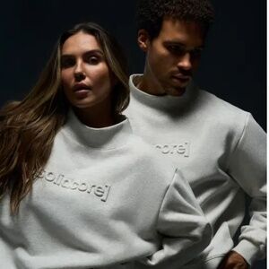 SOLIDCORE Brand New Solidays 2025 Mock Neck in Grey Size M